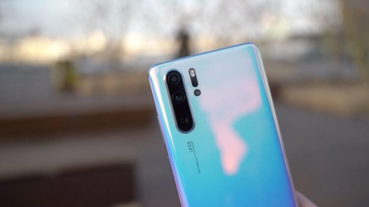 Huawei рассказала, какие смартфоны обновит до Android Q в первую очередь