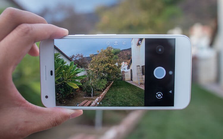 Google объяснила, как тряска рук делает фотографии со смартфона лучше