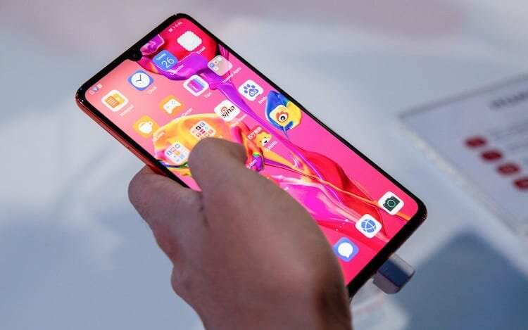 Huawei: Hongmeng OS существует, но она не предназначена для смартфонов