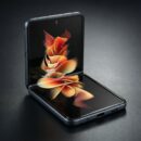 Samsung galaxy z flip 8: обзор экрана, производительности и особенностей складного смартфона